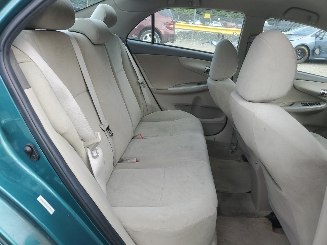 1NXBU4EEXAZ181784 2010 Toyota Corolla Base