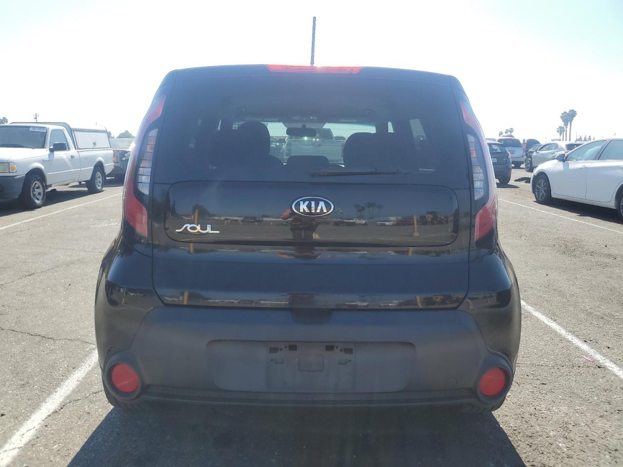 KNDJN2A20G7389306 2016 Kia Soul