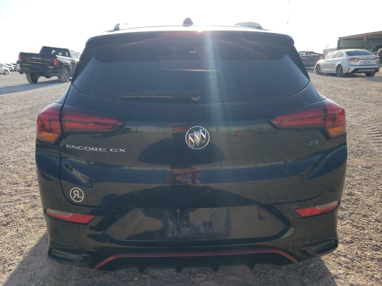 KL4MMDSL4NB018933 2022 Buick Encore Gx Select