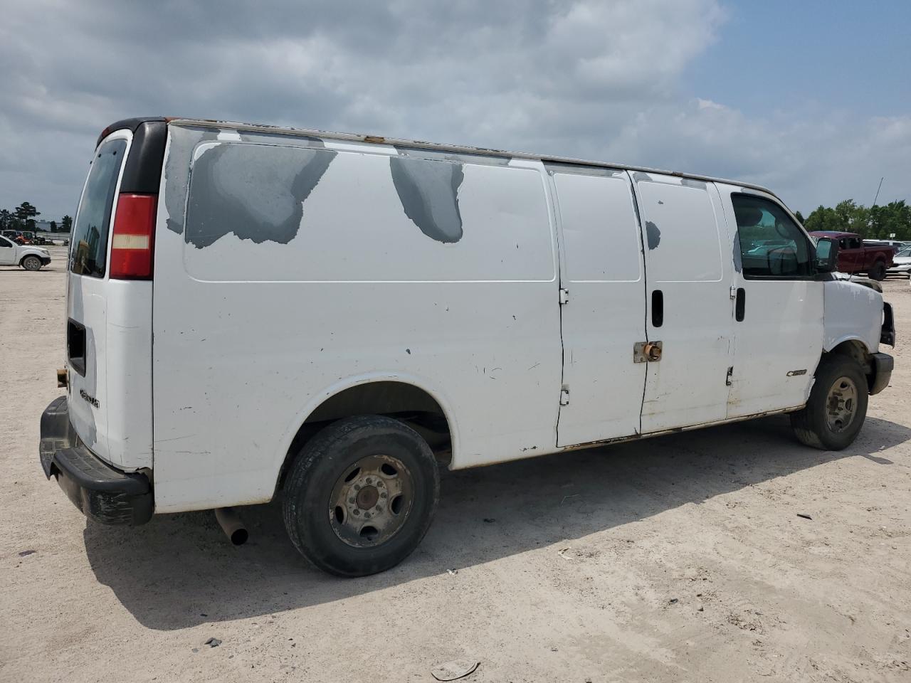 1GCGG29V551194045 2005 Chevrolet Express G2500