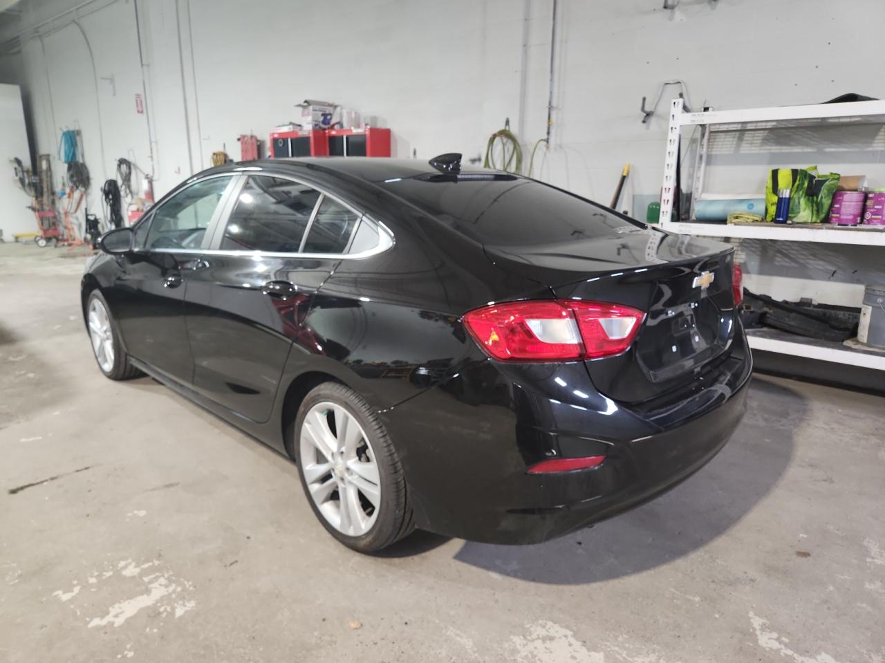 2018 Chevrolet Cruze Lt vin: 1G1BD5SM1J7132759