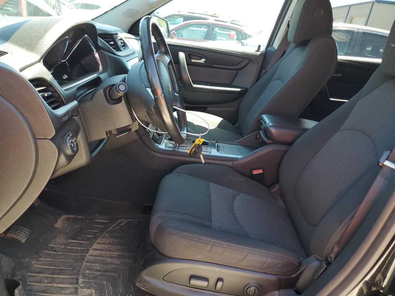 1GNKVGKD9GJ221093 2016 Chevrolet Traverse Lt