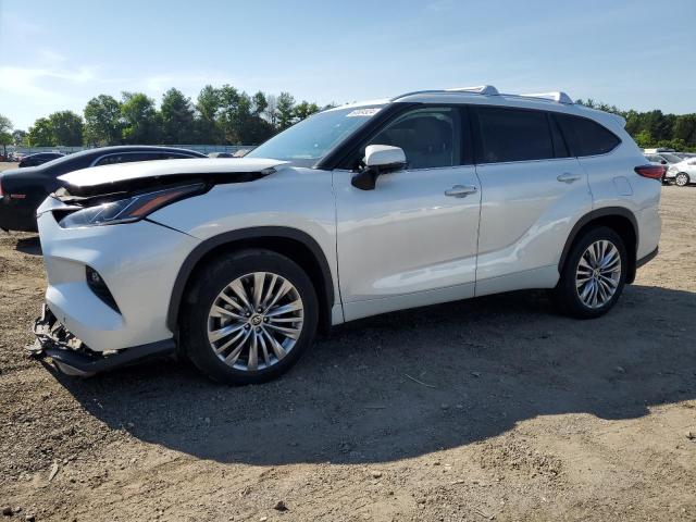 5TDFZRBH9NS202573 2022 Toyota Highlander Platinum