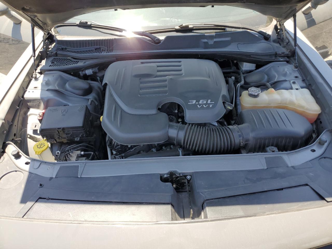 2C3CDZAG0JH280568 2018 Dodge Challenger Sxt