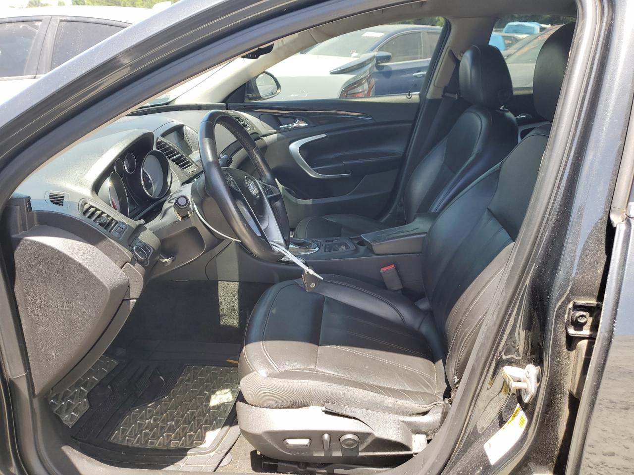 2G4GT5GV0C9167890 2012 Buick Regal Premium