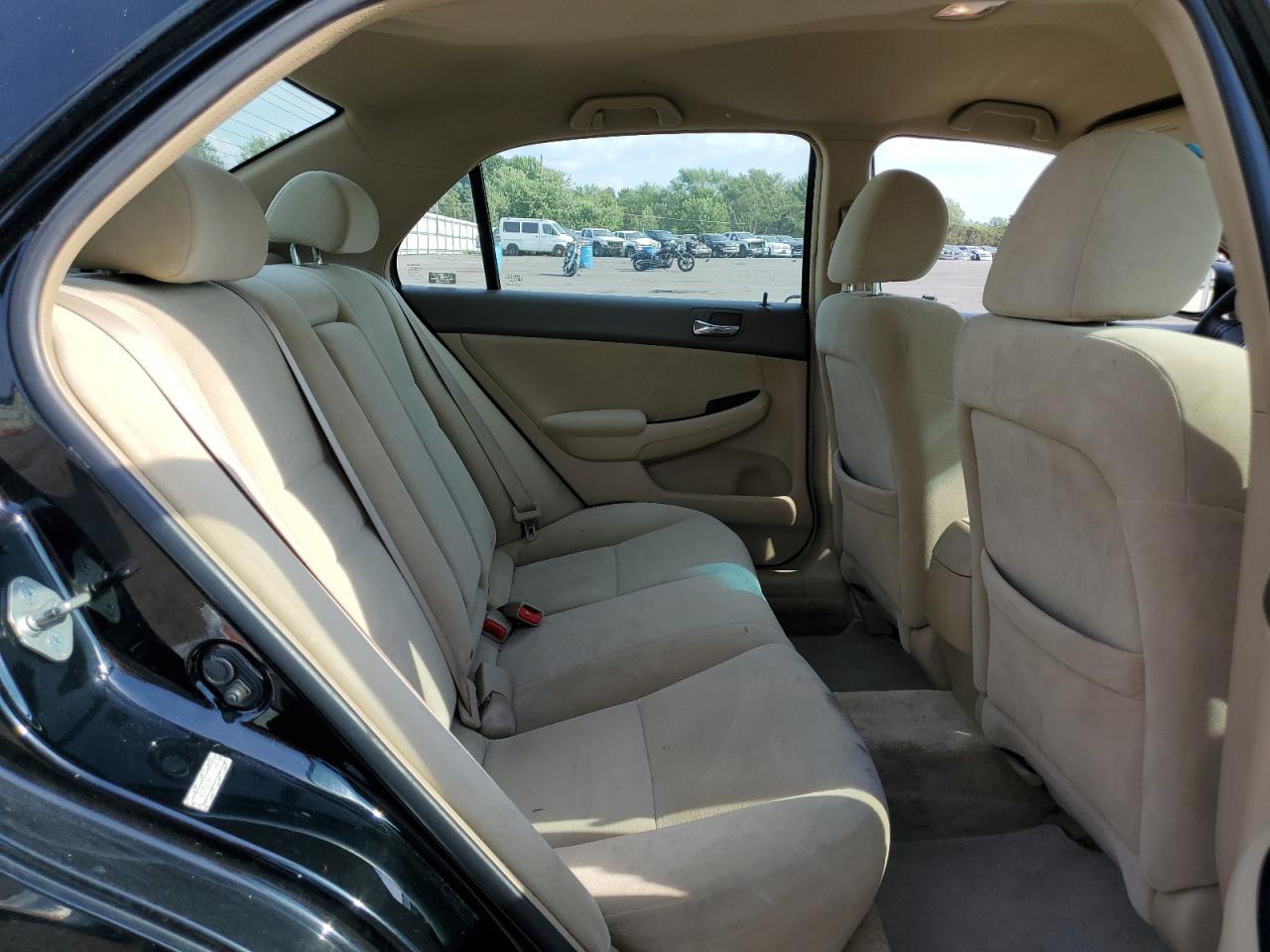 1HGCM56396A113269 2006 Honda Accord Se