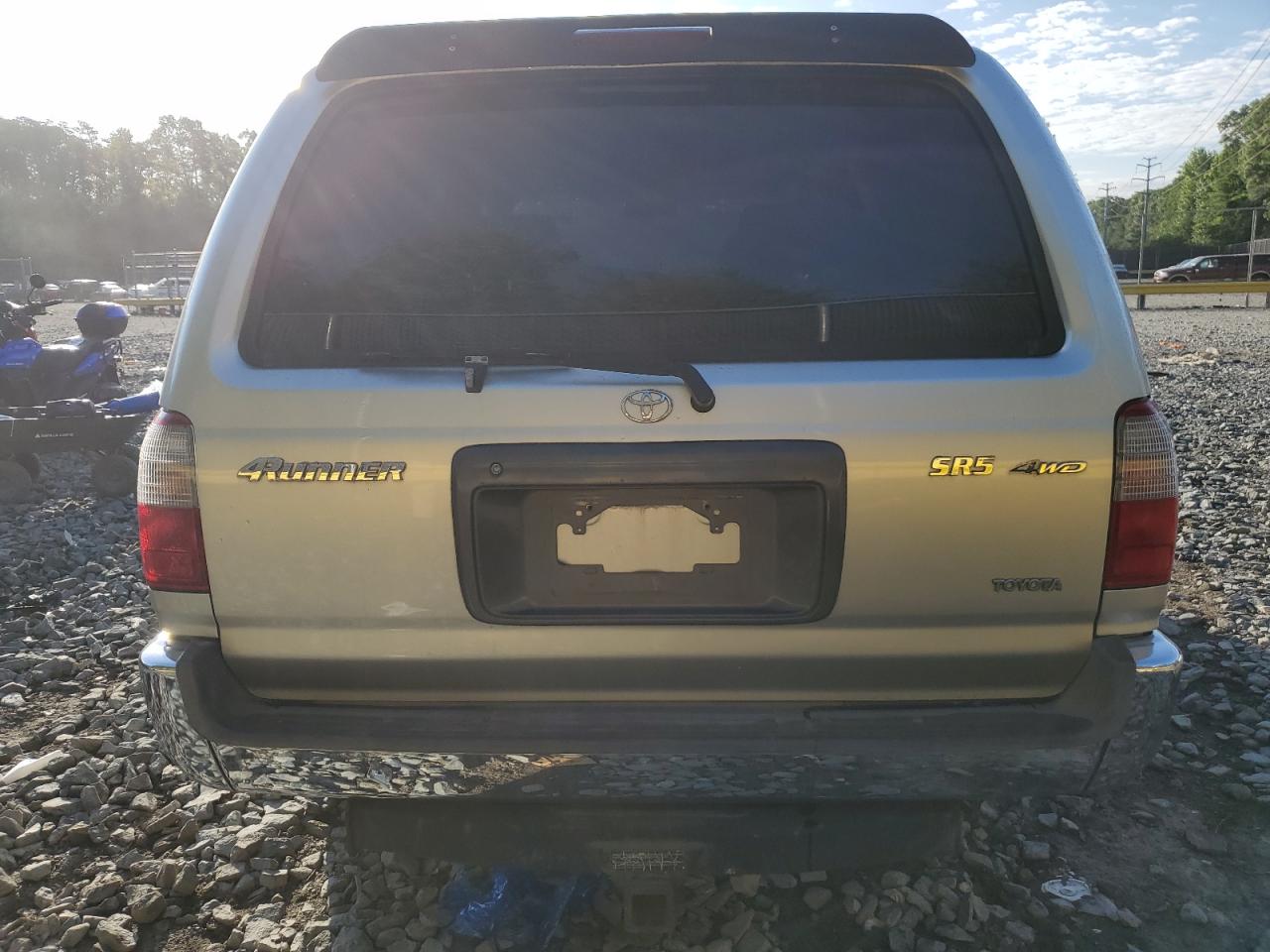 JT3HN86R4Y0304697 2000 Toyota 4Runner Sr5