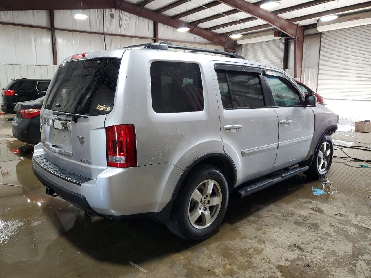 5FNYF4H72BB079296 2011 Honda Pilot Exln