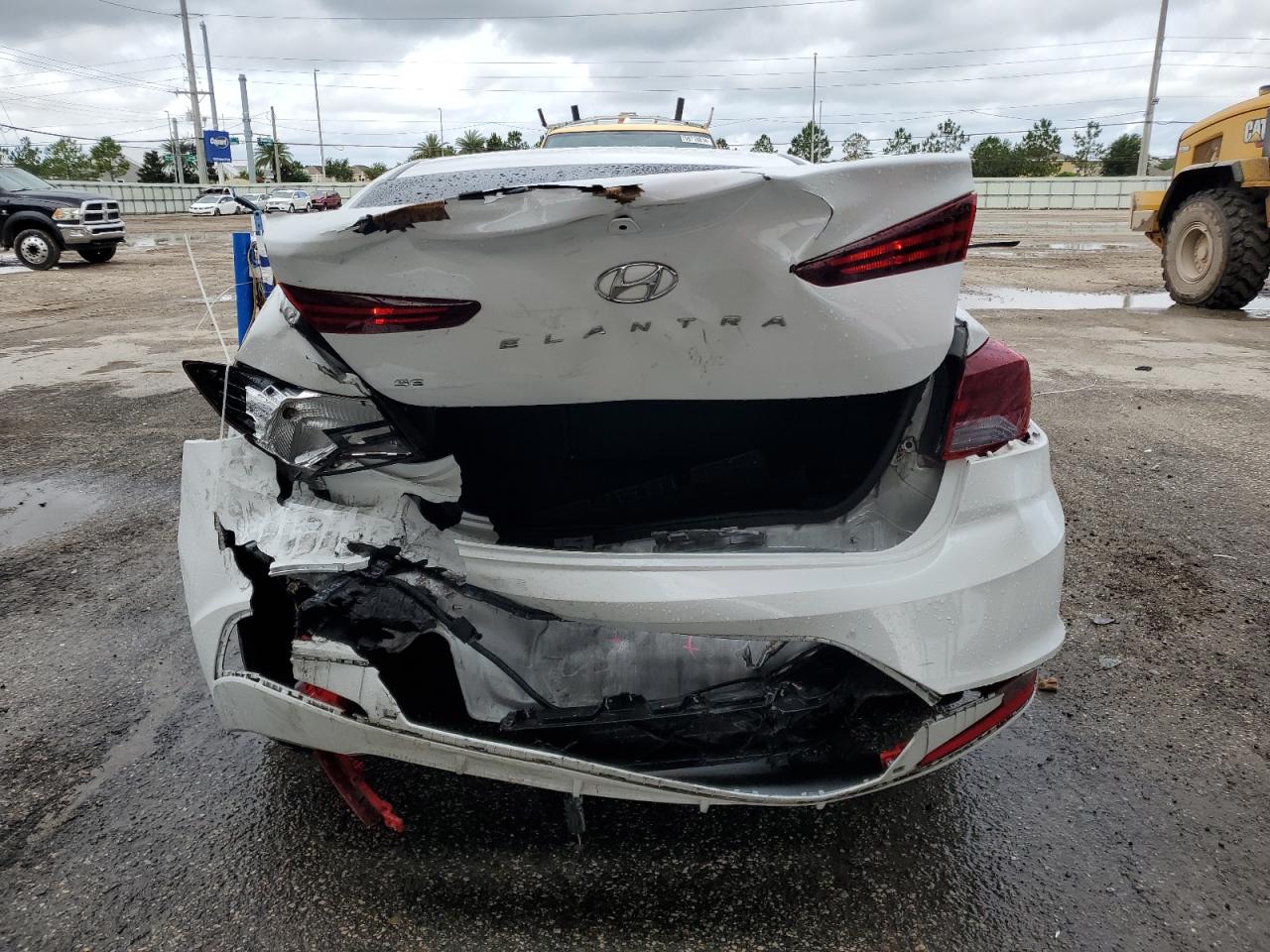 5NPD74LF3KH488211 2019 Hyundai Elantra Se