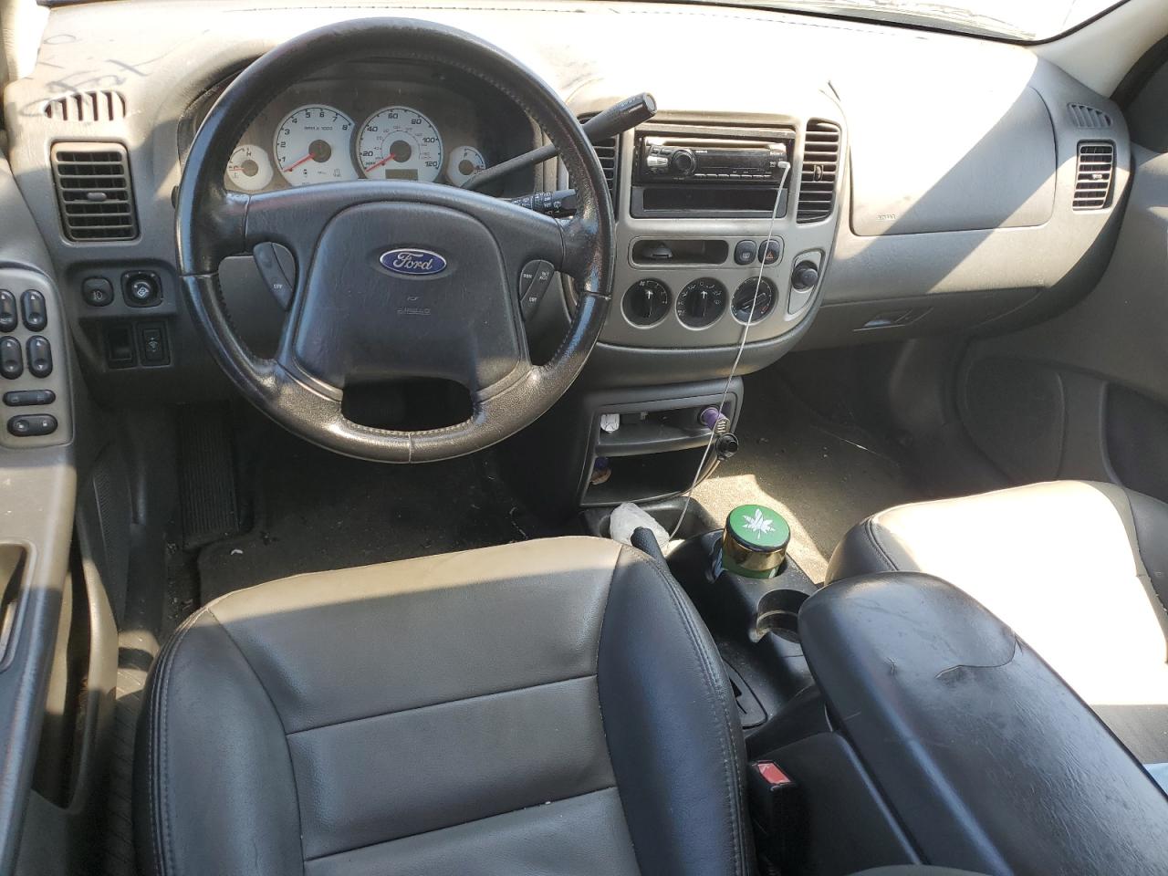 1FMCU931X4KA55135 2004 Ford Escape Xlt