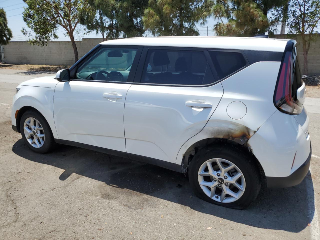 KNDJ23AU1P7861559 2023 Kia Soul Lx