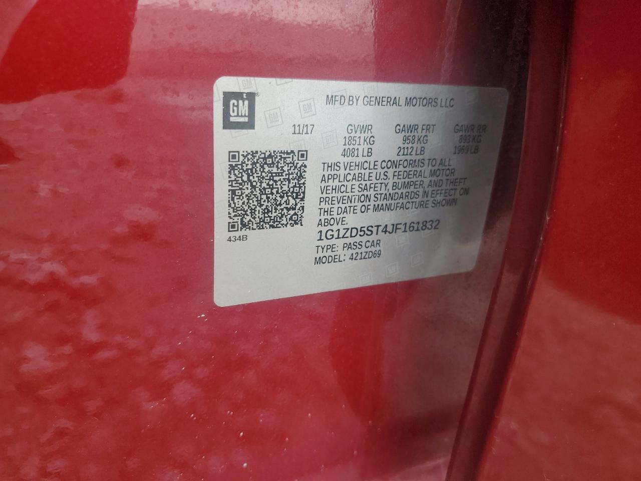 1G1ZD5ST4JF161832 2018 Chevrolet Malibu Lt