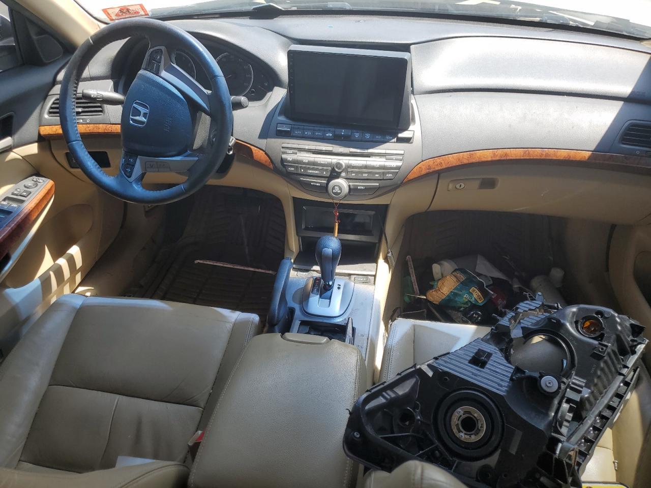 1HGCP2F82BA030519 2011 Honda Accord Exl