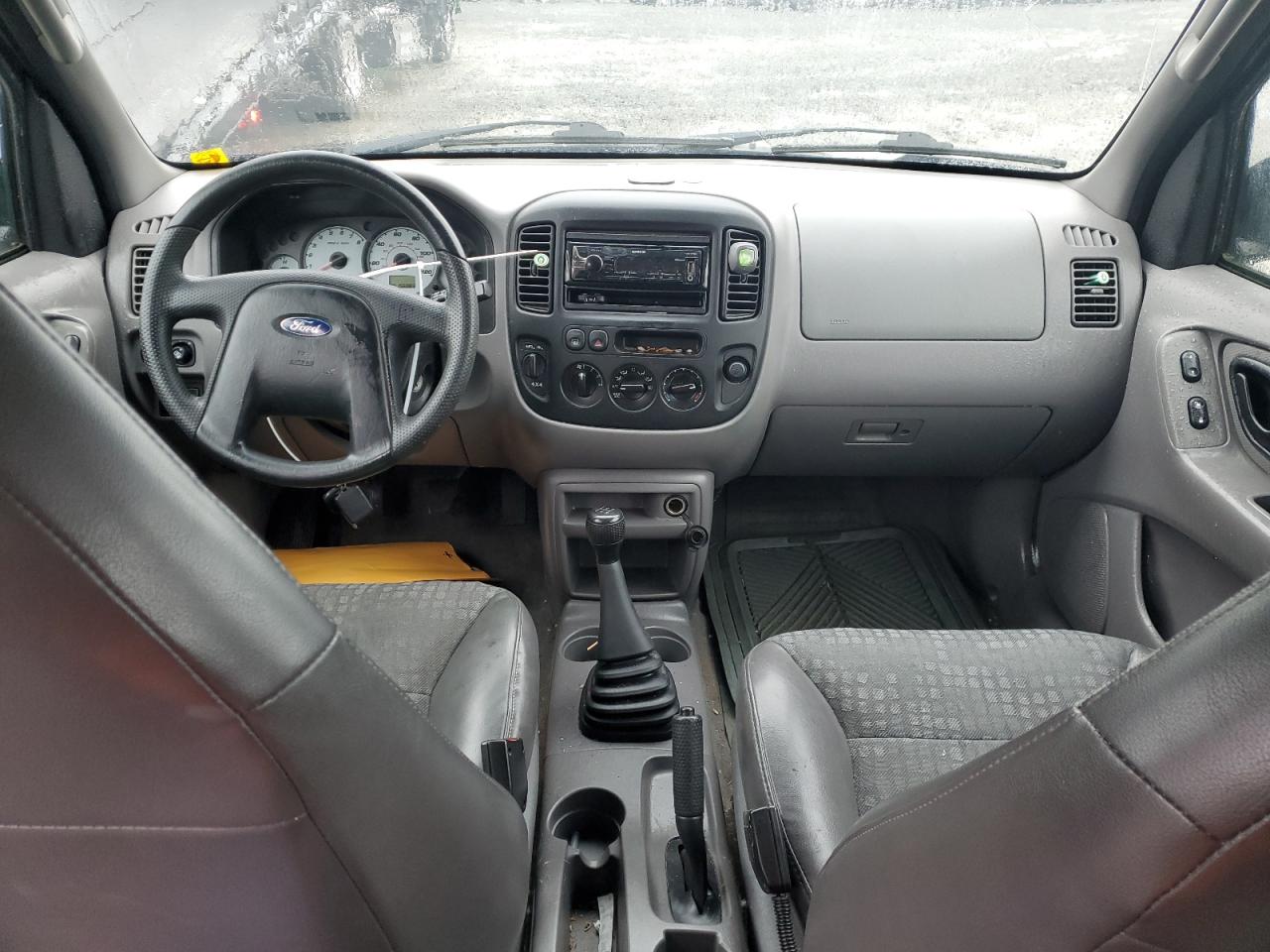 1FMYU02B01KB50147 2001 Ford Escape Xls