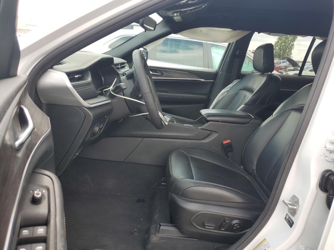 1C4RJYB62R8566888 2024 Jeep Grand Cherokee Limited 4Xe