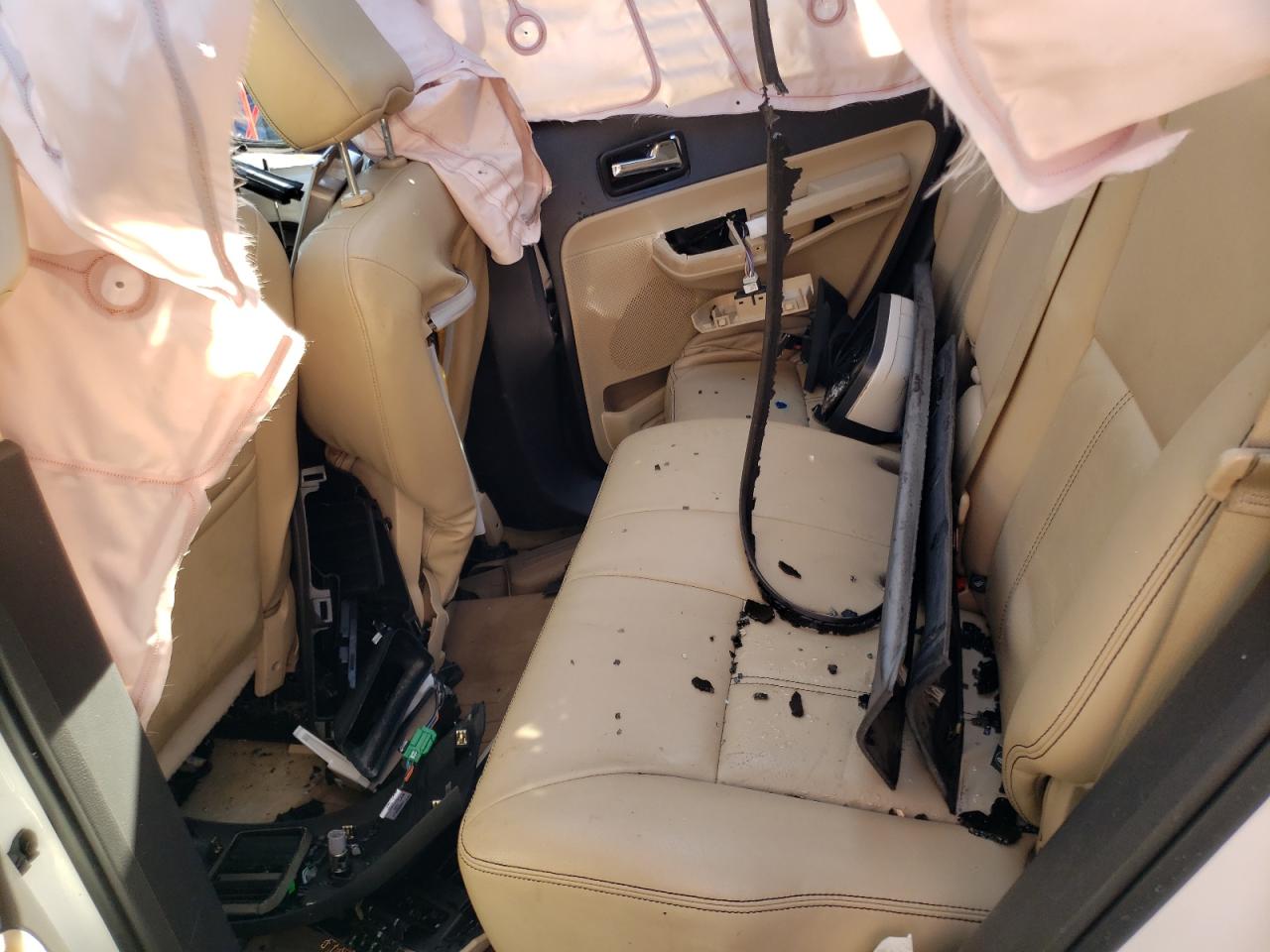 2FMDK4KC4ABB32992 2010 Ford Edge Limited