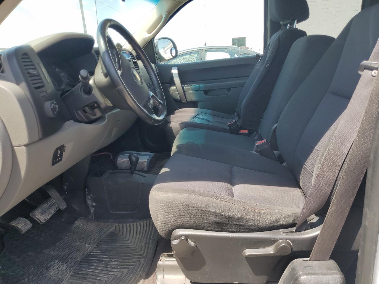 1GCRKREA9CZ289807 2012 Chevrolet Silverado K1500 Ls