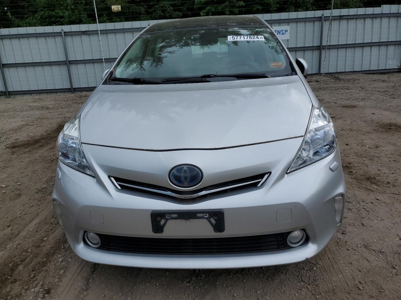 JTDZN3EU2C3019318 2012 Toyota Prius V