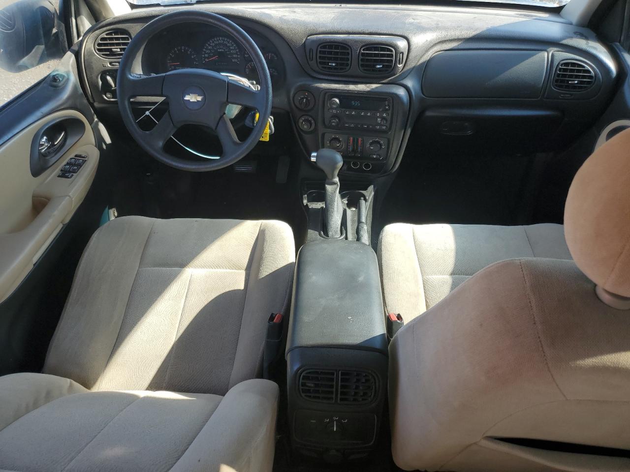 1GNDT13S852234370 2005 Chevrolet Trailblazer Ls