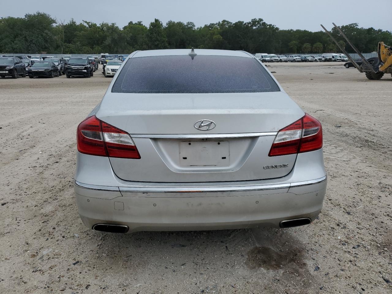 2013 Hyundai Genesis 3.8L vin: KMHGC4DD4DU221816