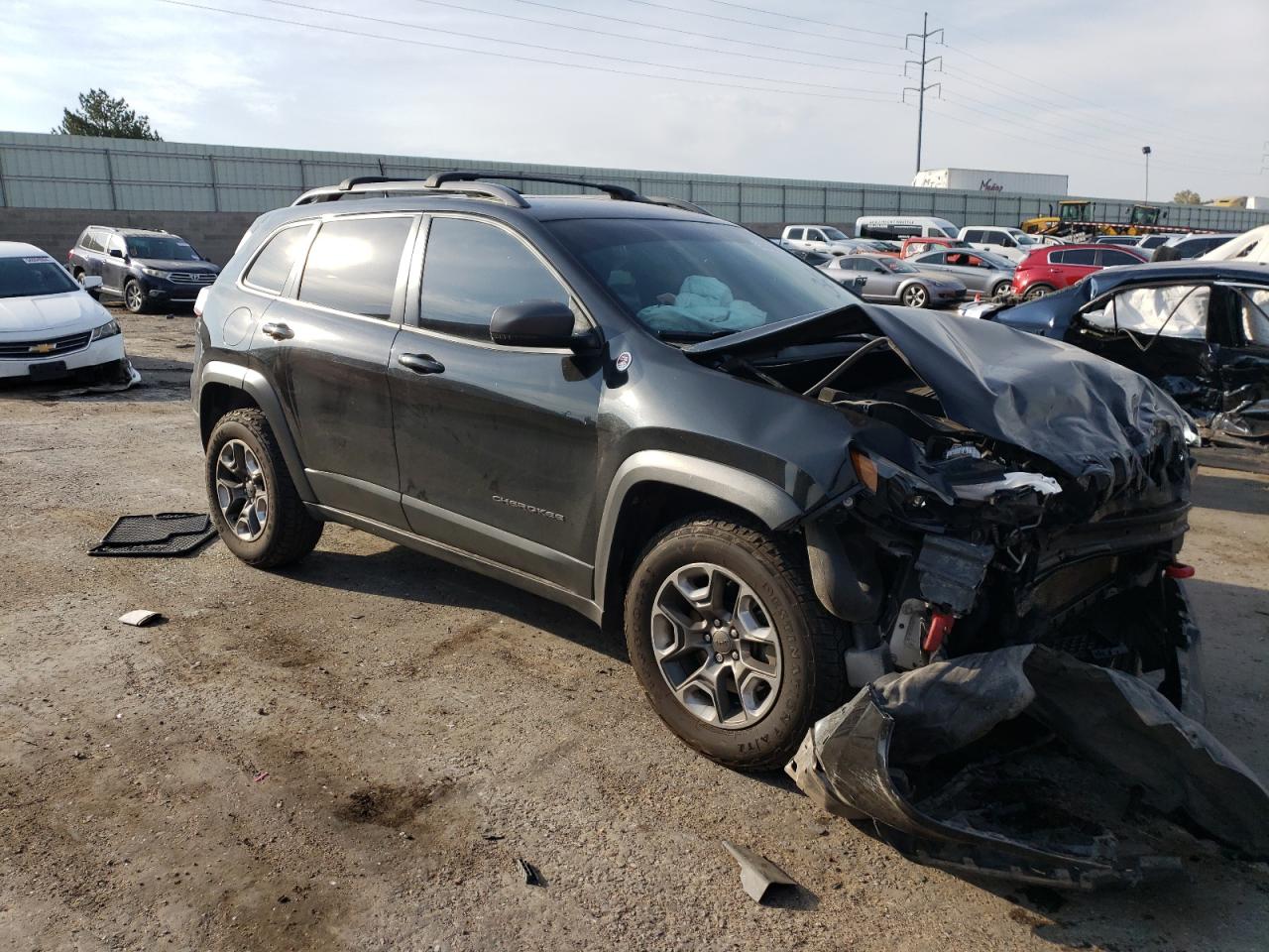 2019 Jeep Cherokee Trailhawk vin: 1C4PJMBX4KD473148