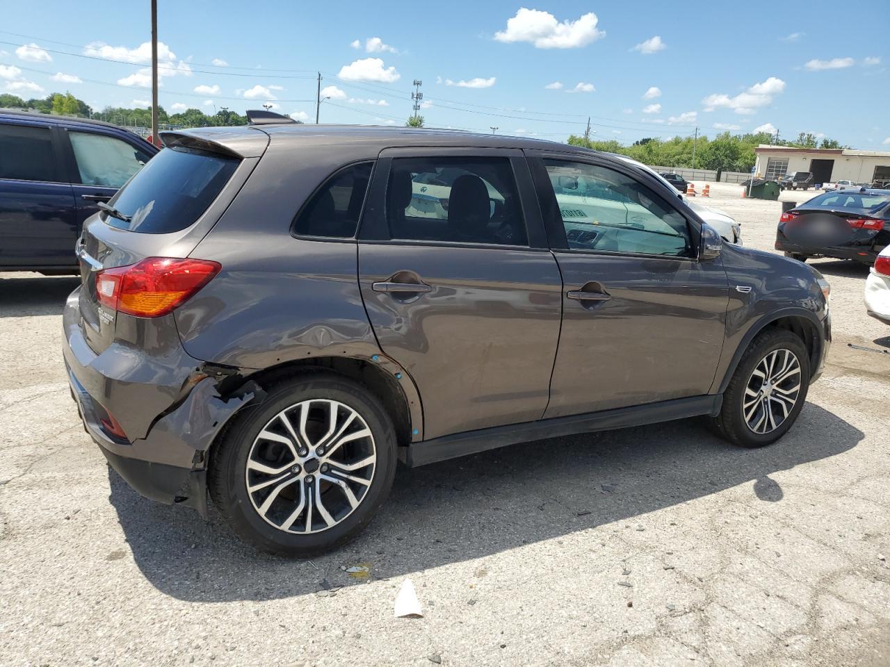 2018 Mitsubishi Outlander Sport Es vin: JA4AP3AU5JU024883