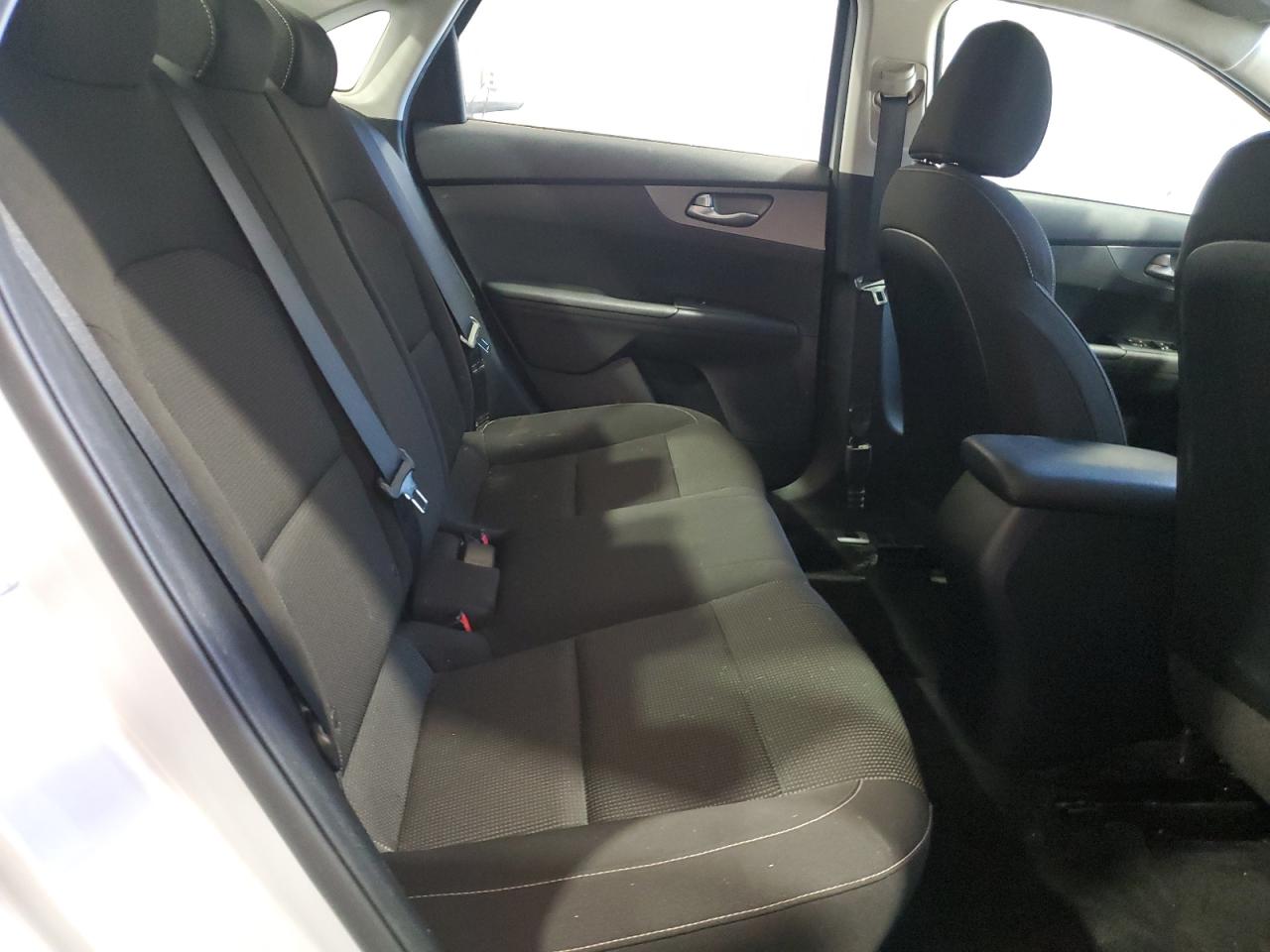 3KPF24AD5ME270075 2021 Kia Forte Fe