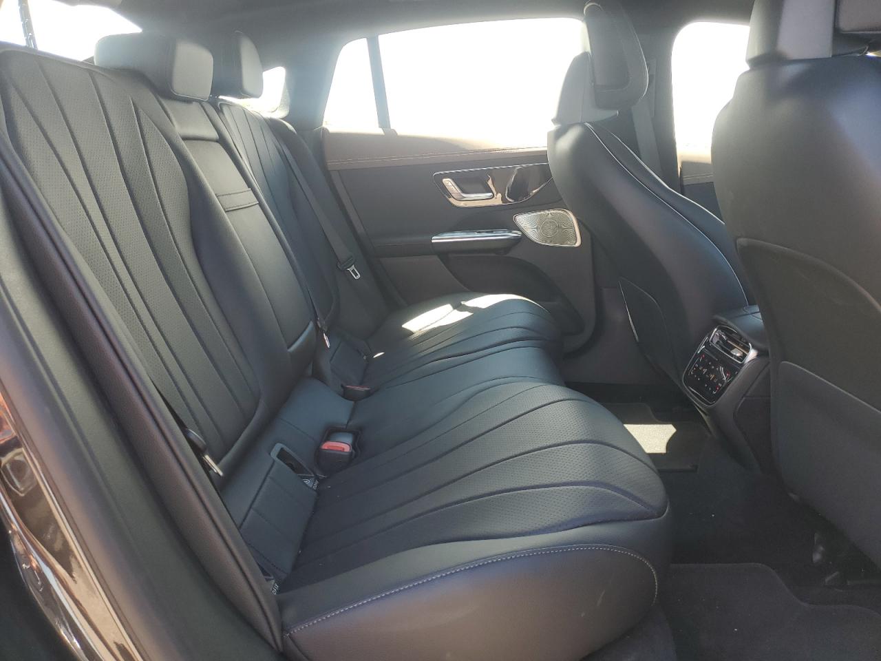 W1KEG1CB8PF026945 2023 Mercedes-Benz Eqe Sedan 350 4Matic