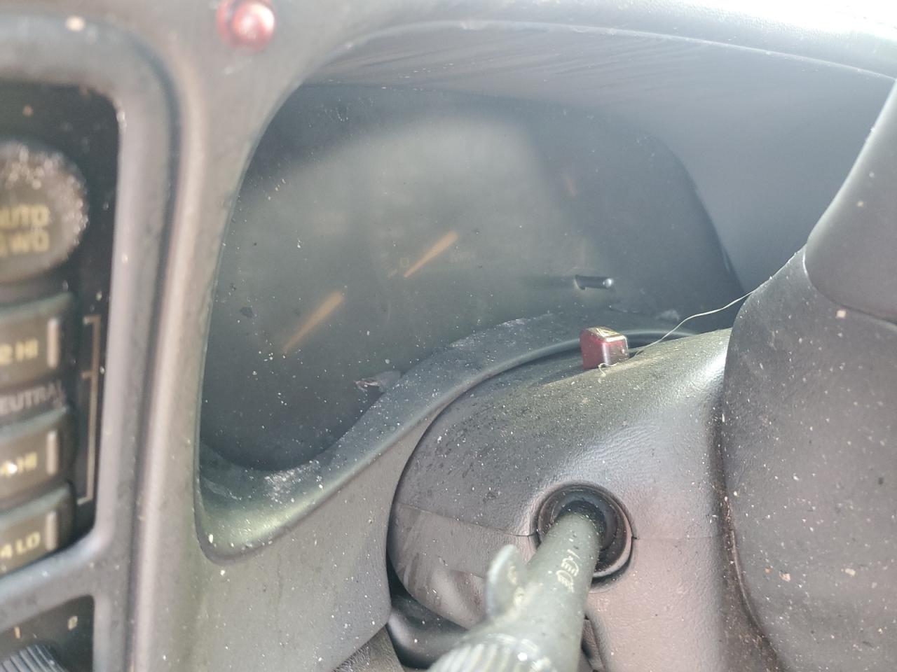 1GNEK13Z82R204504 2002 Chevrolet Tahoe K1500