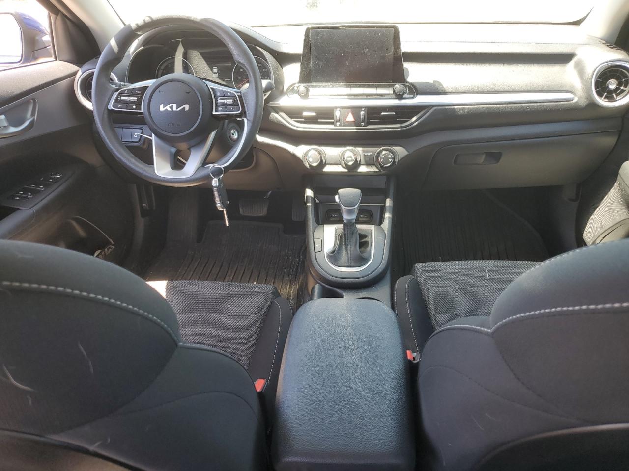 3KPF24AD3NE457526 2022 Kia Forte Fe