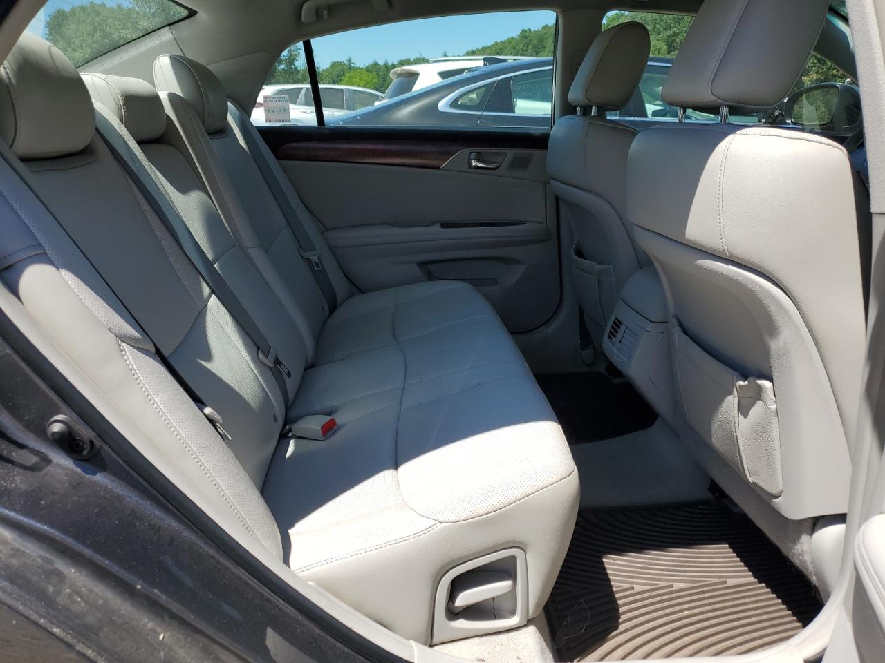 4T1BK3DB8BU435663 2011 Toyota Avalon Base