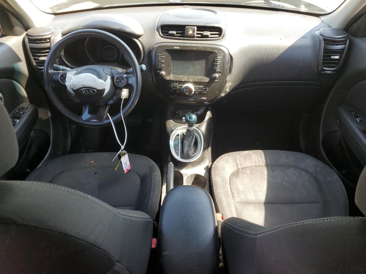 KNDJP3A59J7535218 2018 Kia Soul +