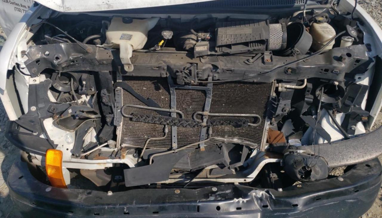 1GCWGFFF6F1224008 2015 Chevrolet Express G2500