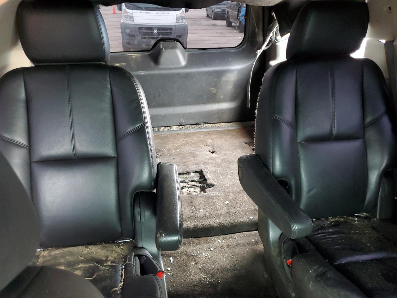 1GNSKBE01CR322337 2012 Chevrolet Tahoe K1500 Lt