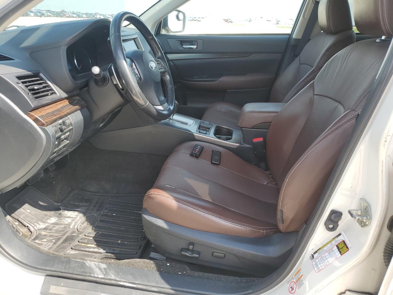 4S4BRCSC8D3290141 2013 Subaru Outback 2.5I Limited