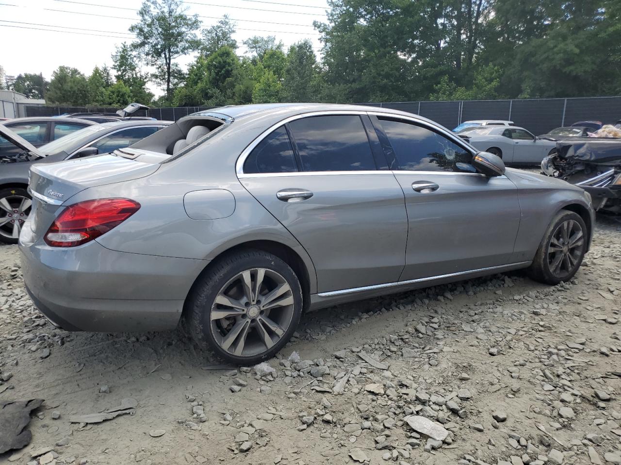 55SWF4KB8GU137499 2016 Mercedes-Benz C 300 4Matic