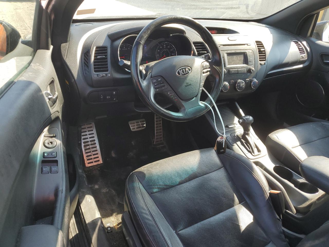 KNAFZ6A39F5267612 2015 Kia Forte Sx