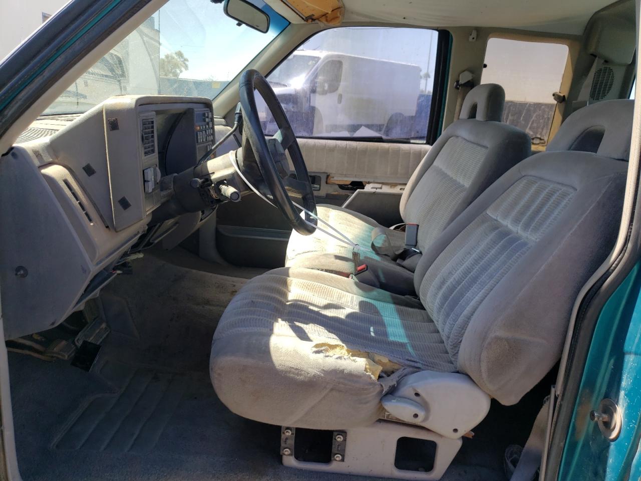 2GCEC19K2P1129069 1993 Chevrolet Gmt-400 C1500