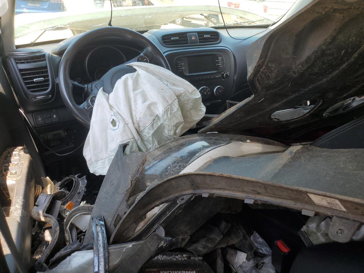 KNDJN2A23J7519795 2018 Kia Soul