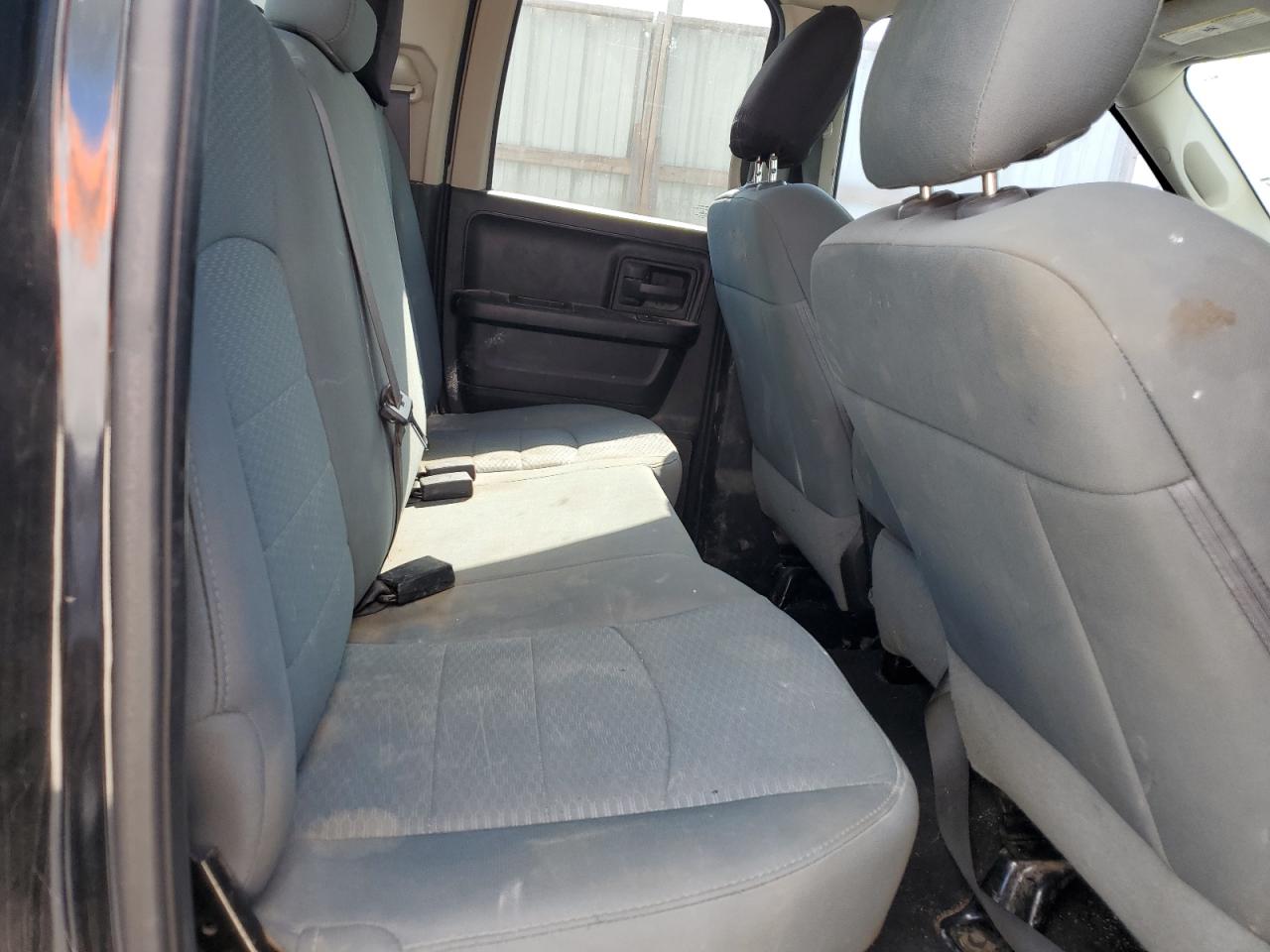 1c6rr6ft3ks723969 - 2019 ram 1500 - #60597114