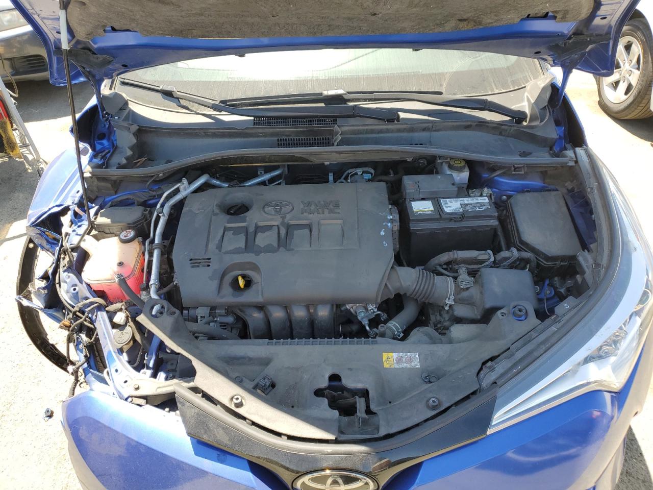 JTNKHMBX6K1030275 2019 Toyota C-Hr Xle