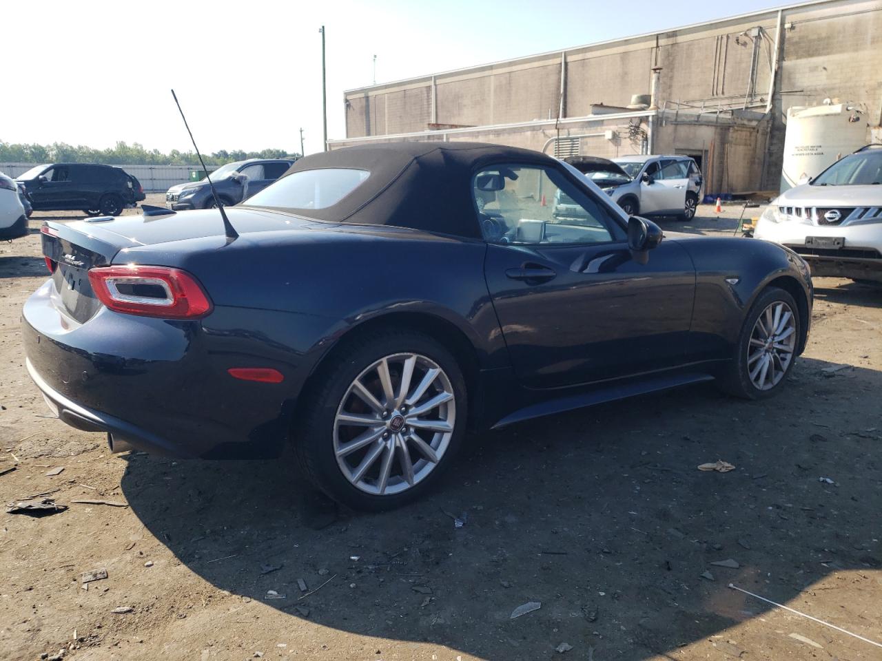 2018 Fiat 124 Spider Classica vin: JC1NFAEK9J0139420