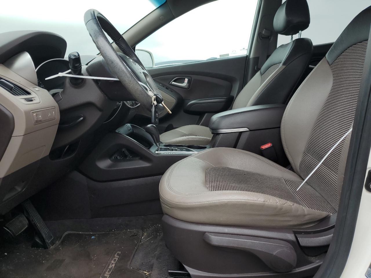 KM8JU3AC9DU662933 2013 Hyundai Tucson Gls