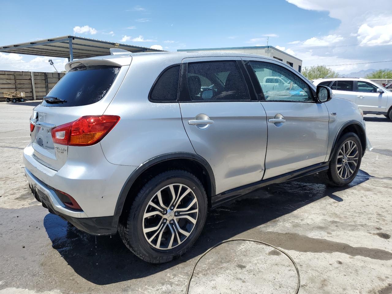 2018 Mitsubishi Outlander Sport Es vin: JA4AP3AUXJZ003997