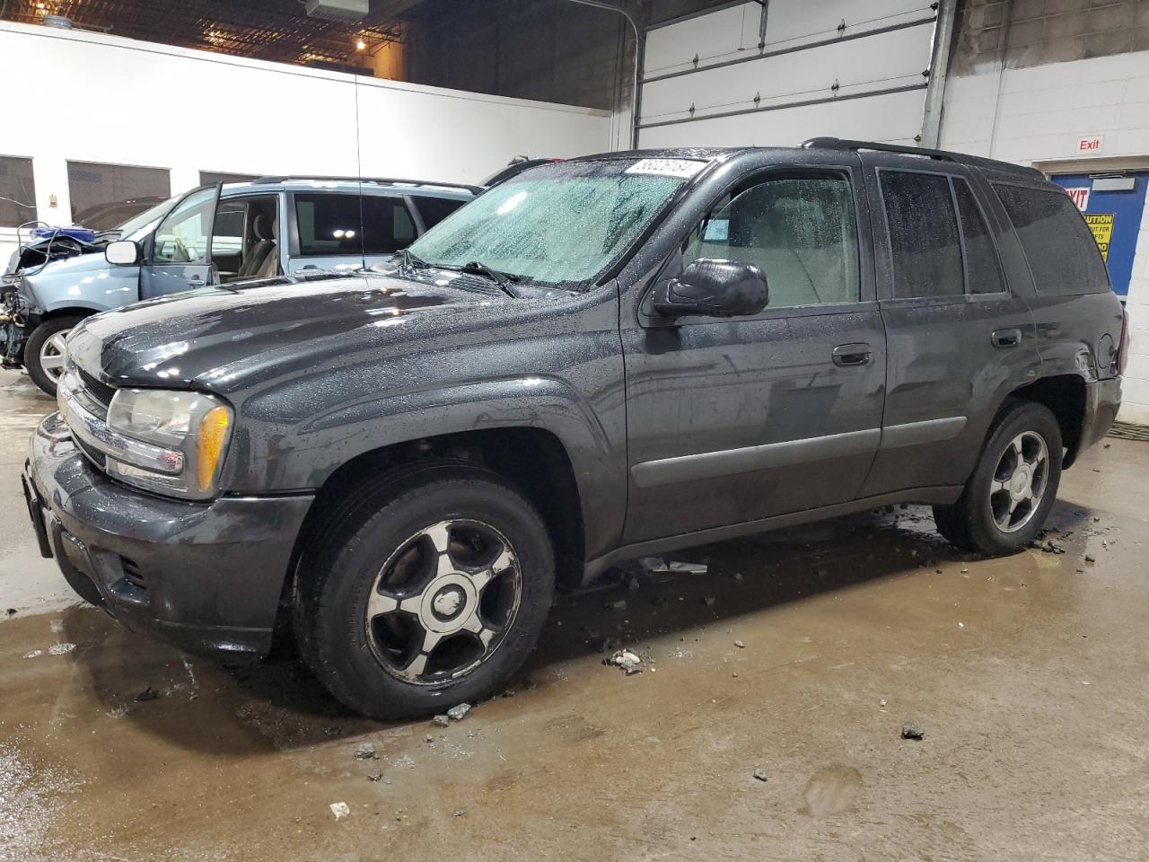 1GNDT13S652205806 2005 Chevrolet Trailblazer Ls