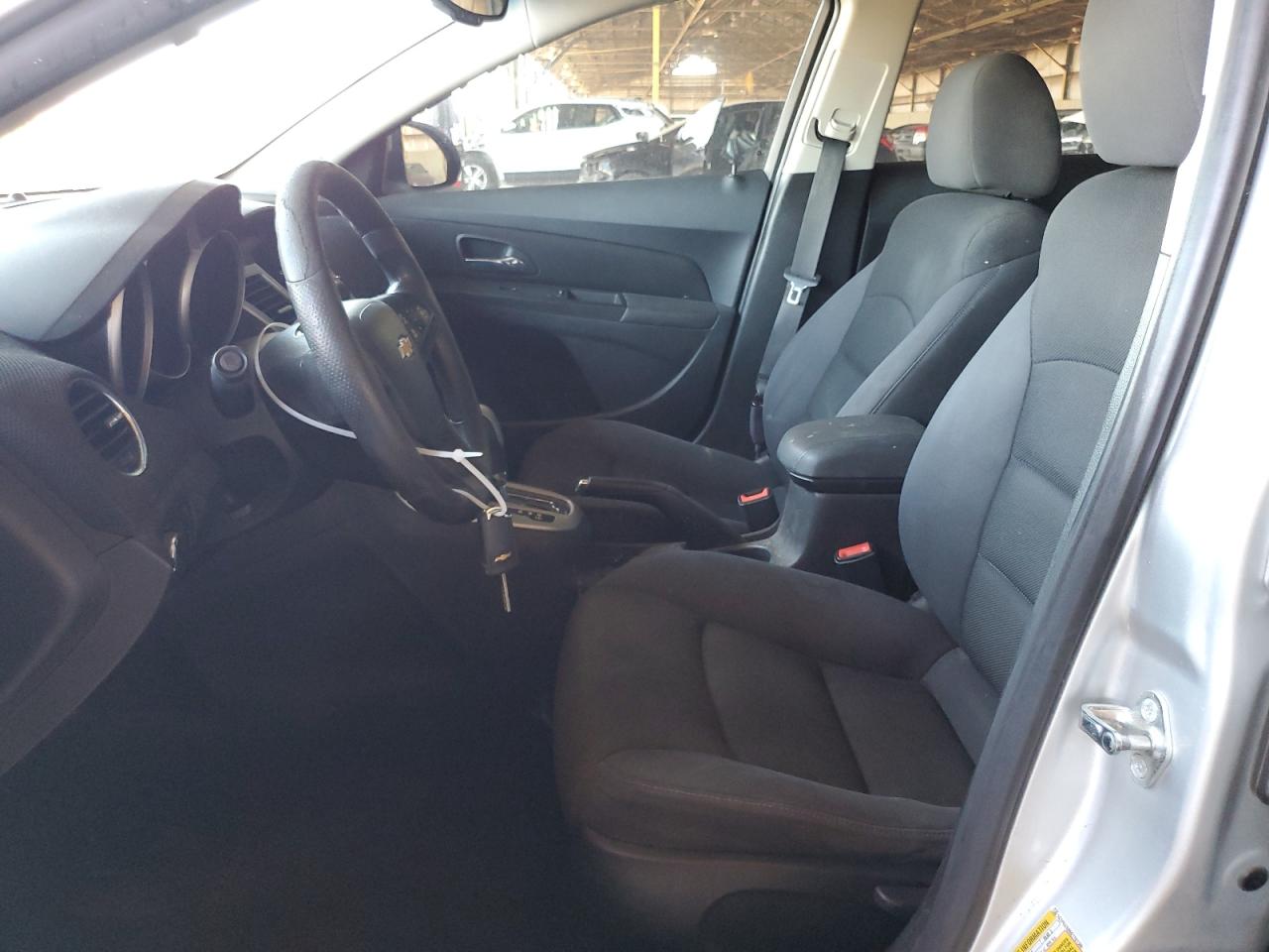 1G1PE5SB6G7101386 CHEVROLET CRUZE 2016