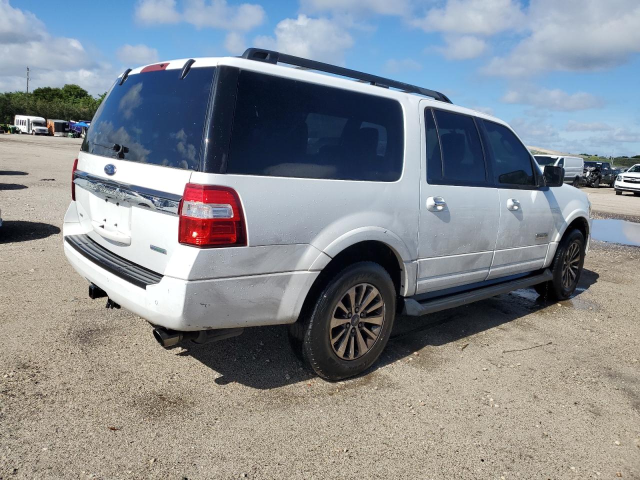 2017 Ford Expedition El Xlt vin: 1FMJK1JT4HEA63979