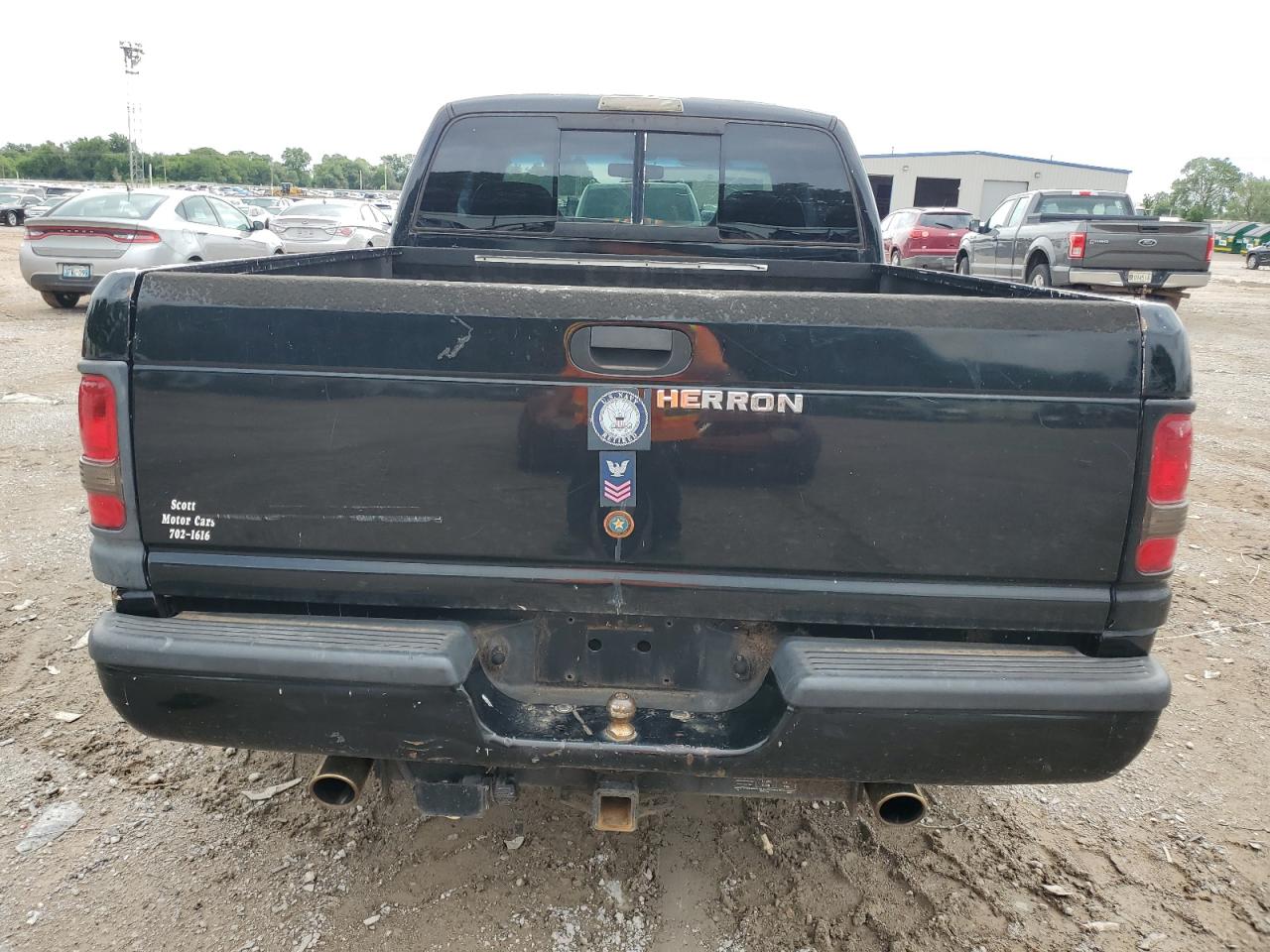 1B7HC13Z1YJ170738 2000 Dodge Ram 1500