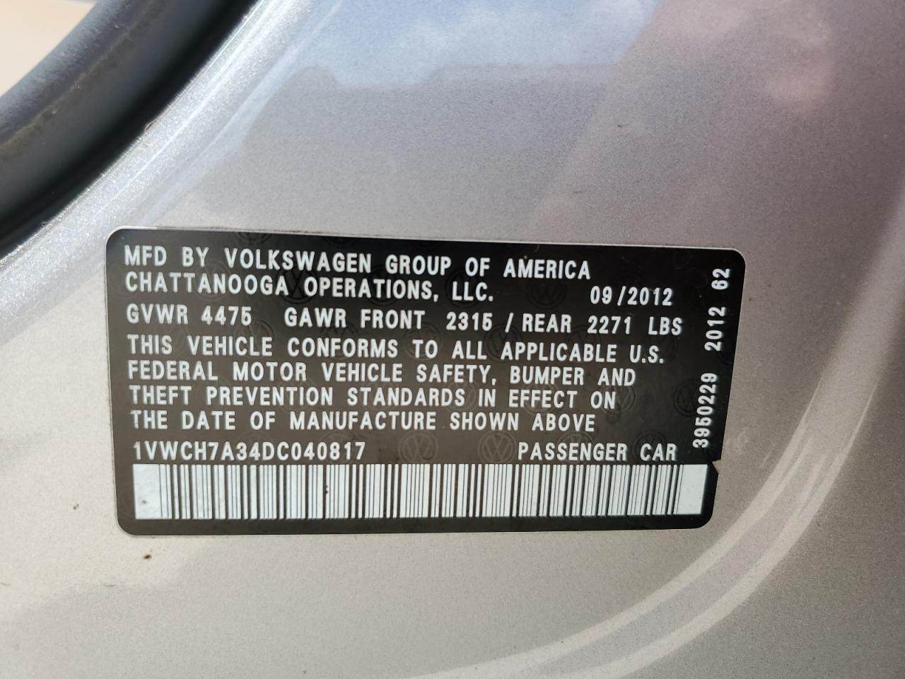 1VWCH7A34DC040817 2013 Volkswagen Passat Sel