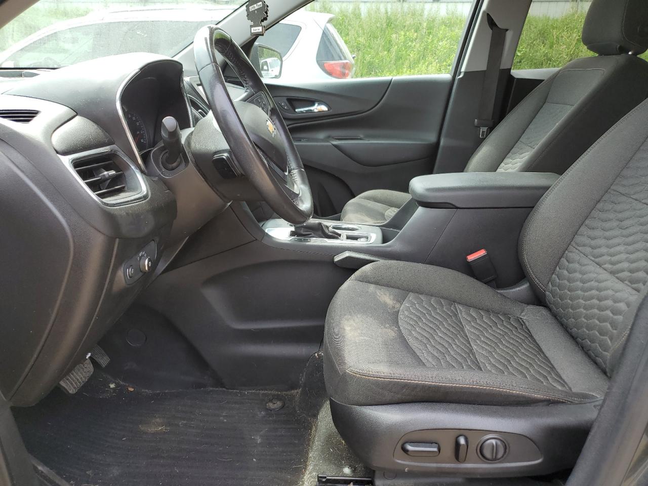 3GNAXJEV5KS618511 2019 Chevrolet Equinox Lt